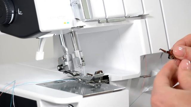 Overlock Bernette B44 Funlock curso de uso y manejo completo смотреть онлайн
