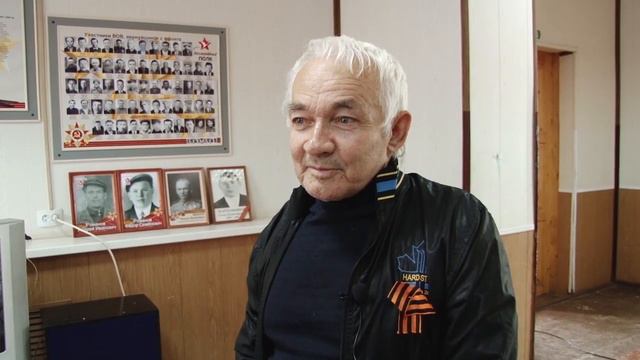 В селе Сарсаз Багряж увековечили память односельчанина-фронтовика смотреть онлайн