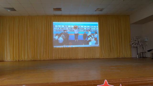 Закладка капсулы с посланием потомкам в 2045 год от учащихся и педагогов МБОУ "СОШ №2" г. Поворино смотреть онлайн