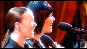 Пелагея и Дарья Мороз — Самба белого мотылька (Две Звезды» 2009)