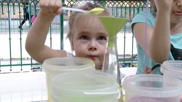 Тур по семейному центру Ай Да Город - ресторан Две Печи и семейное кафе смотреть онлайн