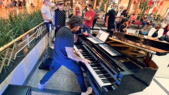 Depeche Mode Enjoy The Silence (Piano Shopping Mall) смотреть онлайн