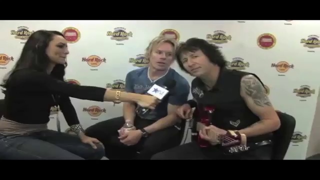 Erik Turner & Robert Mason (Warrant) - Interview for Azu... смотреть онлайн