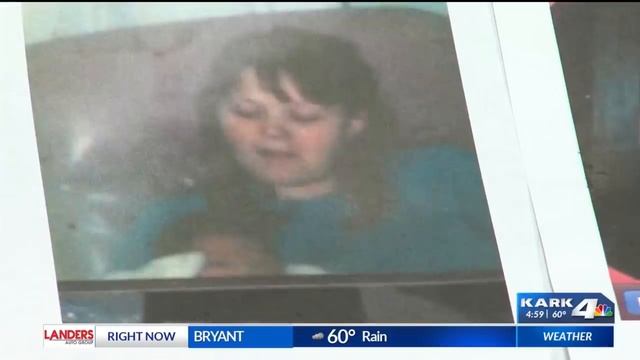 Volunteers react after woman, child's bodies found 23 years later in Pope County смотреть онлайн