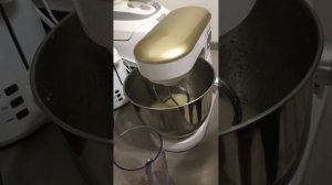 «Замесил тесто для приготовления пиццы! Обзор планетарного миксера Kitfort-KT-1104”.