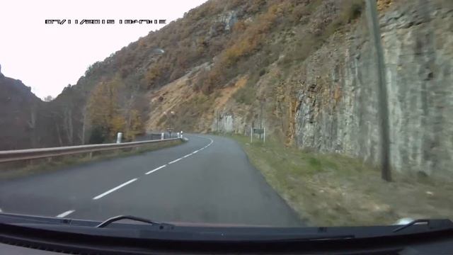 Дорога D998, долина реки Урюнь (l'Urugne) близ Ла Канург (Лангедок-Руссильон) смотреть онлайн