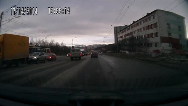 Мурманск. Автоматический ограничитель скорости на ВАЗ 2112 :) смотреть онлайн
