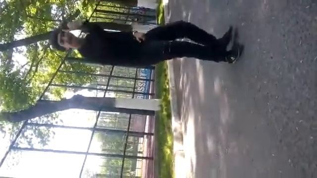 Лезгинка в Центральном парке Шымкента. смотреть онлайн