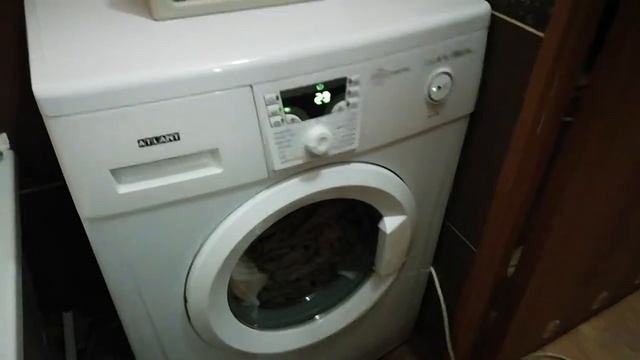 Стиральной машине Атлант 50У102-000 5 лет. Показываю, во что она "превратилась". смотреть онлайн