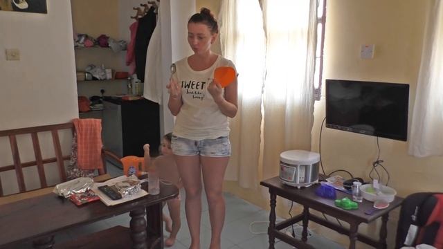 Занзибар. Отдых с детьми : чем кормить ребенка в путешествии / Полезные советы смотреть онлайн