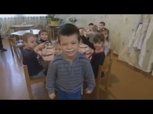 Ужин в детском саду  Кефирные усы