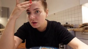 Описалась в кровати / Проблемы с курьером / Как можно не считаться с женщинами? С чего начать спорт