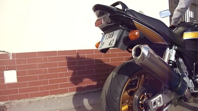 Suzuki GSX 1400 K5 Slip-on Exhaust Scorpion Titanium Sound смотреть онлайн