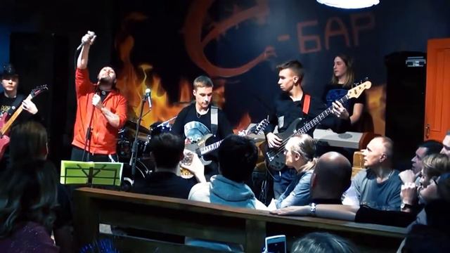 Ансамбль "Астра" и Артемий Некрасов - Я свободен (Кипелов cover) 30.12.2017 смотреть онлайн