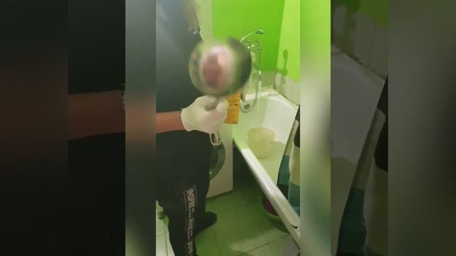 Рукожопы . Разводим клей для обоев. смотреть онлайн