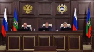 Парламентарии КЧР единогласно избрали Главой Карачаево-Черкесии Рашида Темрезова