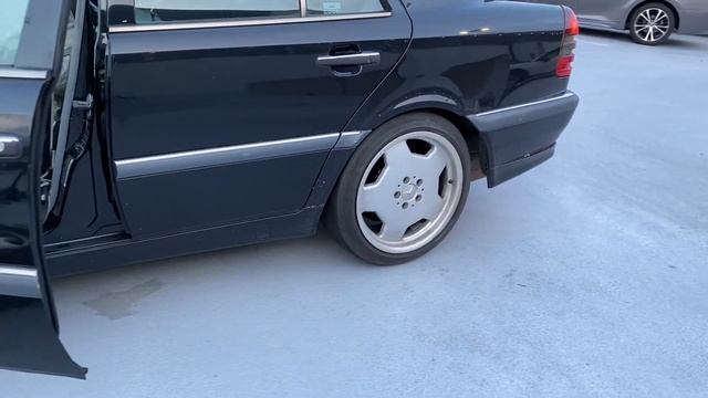 Mercedes Benz Monoblocks on 1999 C230 Kompressor смотреть онлайн
