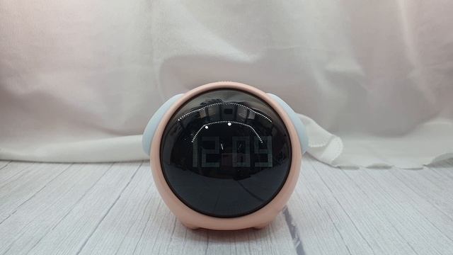 Emoji Alarm Clock смотреть онлайн