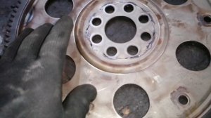 Тоета Рав 4 стук в при запуске мотора.Стук двигателя