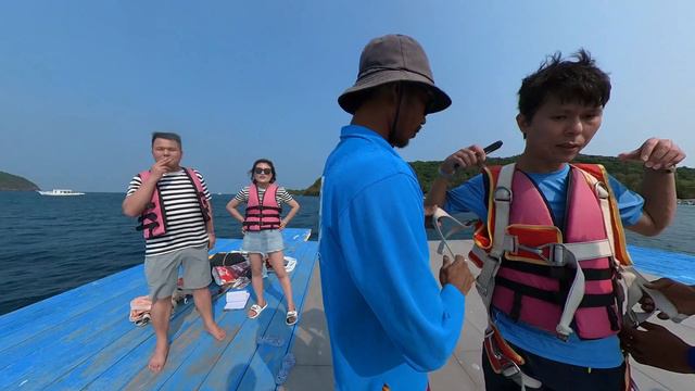 [4K 🇹🇭] Phuket Coral Island Parasailing - 2023 смотреть онлайн