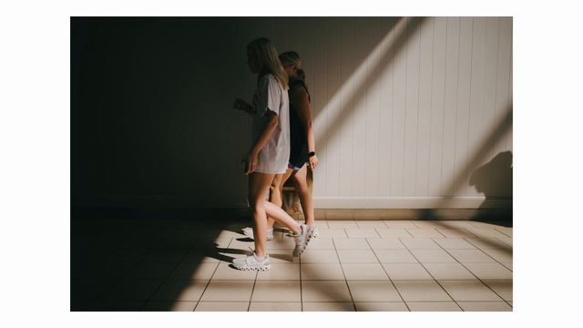 Mall Street Photography with RICOH GR III смотреть онлайн