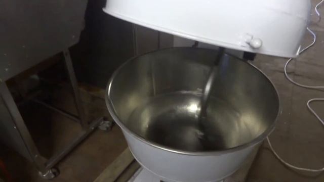 Тестомесильная машина ТММ-1М смотреть онлайн