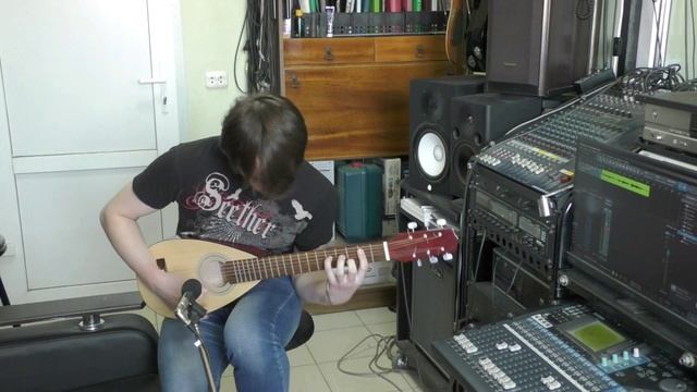Travel guitars Hora (Romania) and DOFF (Russia) смотреть онлайн