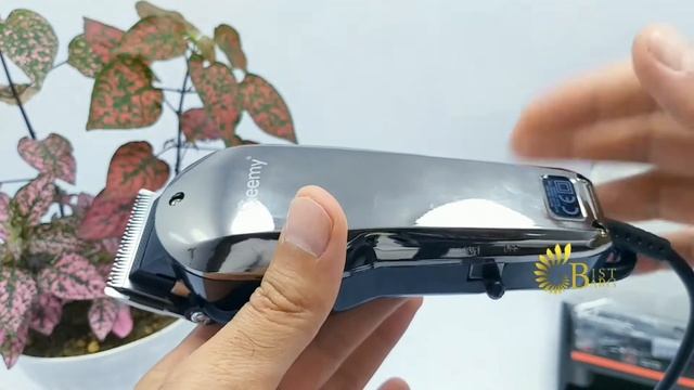 ماشین اصلاح حجم زن جیمی مدل GEEMY GM-1030 смотреть онлайн