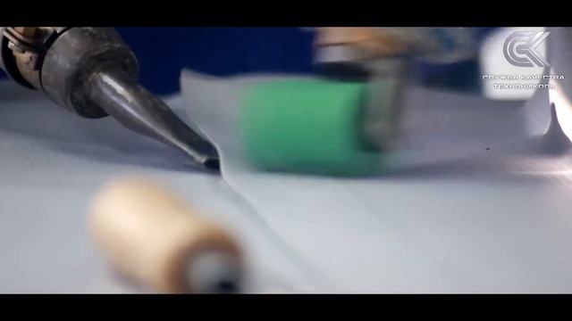 Инструкция по монтажу примыкания к парапету с помощью ПВХ металла от инженера Службы Качества смотреть онлайн