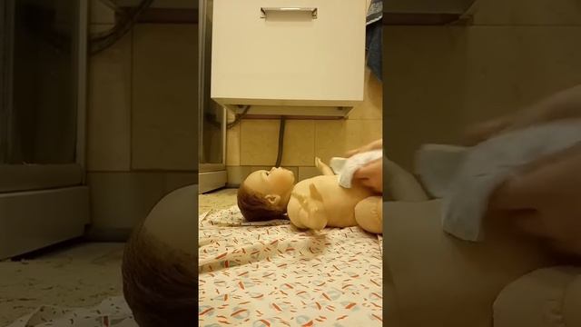 Купание Лизы ❤️ смотреть онлайн