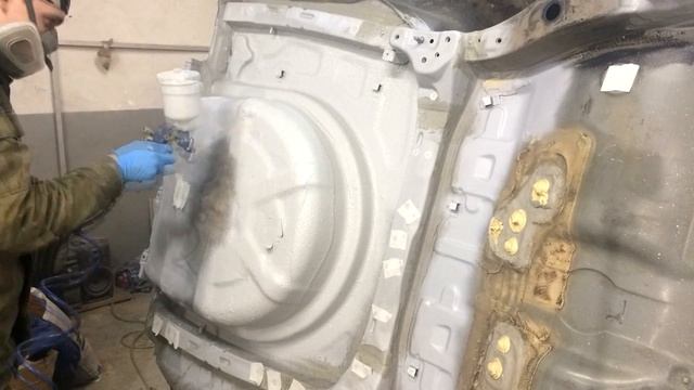 Обработка пола Toyota Carina E. Грунтовка, герметик, покраска. историяодноймашины ч 5 смотреть онлайн