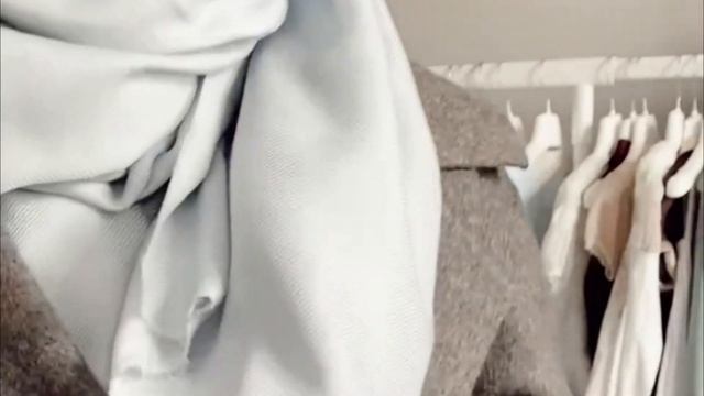 Полупальто женское или жакет из кашемира Loro Piana. Верхняя одежда из кашемира. Женская одежда. смотреть онлайн