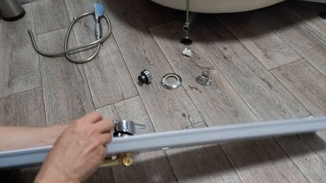 смеситель для душевой кабины тритон смотреть онлайн