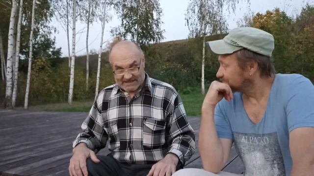 Отпуск у деревенских ребят в Запрудне, времен СССР. После навозной кучи на танцы смотреть онлайн