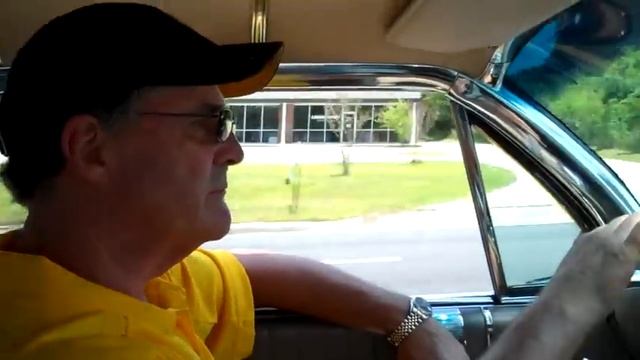 1962 Oldsmobile Starfire Test Drive смотреть онлайн