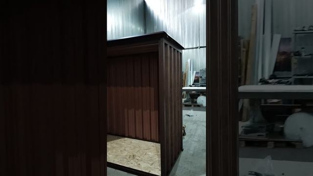 Скоро зима, пора запасаться дровяниками и дровницами смотреть онлайн