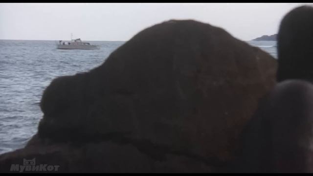 Группа солдат вместе с танком и техникой попали в прошлое, и подверглись нападению лучников! смотреть онлайн