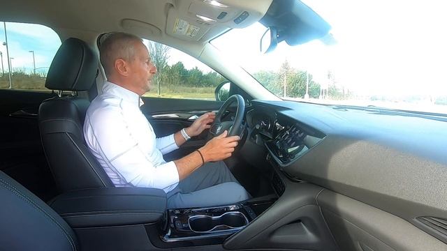 Drive Time Car Review: 2022 Buick Envision Essence ST смотреть онлайн