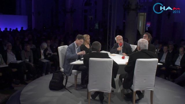 Between Secrecy and Transparency, which distance? смотреть онлайн