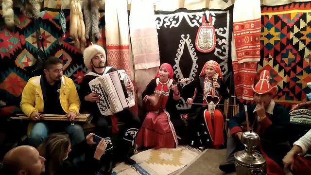 Башкиры, горловое пение и курай