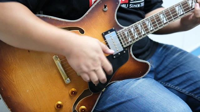 P94 NY Pickups смотреть онлайн