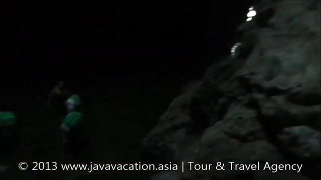 Goa Pindul - Indonesian Cave Tubing Adventure With Java Vacation Tour & Travel Guide смотреть онлайн