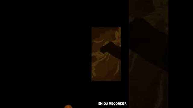 Попыталась поиграть в андертейл... Читайте описание смотреть онлайн