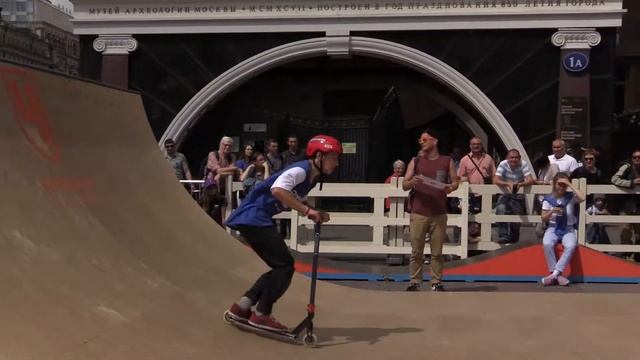 Матвей Медведев - "Битва на Манежке" любители, экстремальный самокат 20190526 смотреть онлайн