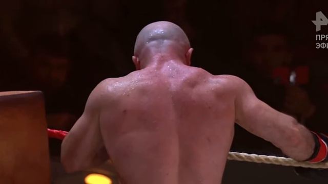 Мага Исмаилов Vs Александр Илич полный бой. Лассый хищник против Джокера. #popmma