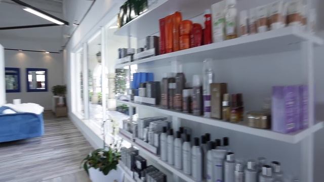 Salon Spa 300 Tour смотреть онлайн