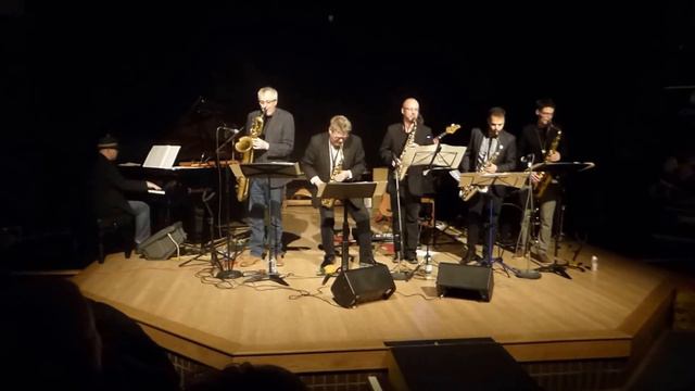 SAX APPEAL play "Sticky Finger Boogie" at The SHIP Theatre Sevenoaks смотреть онлайн