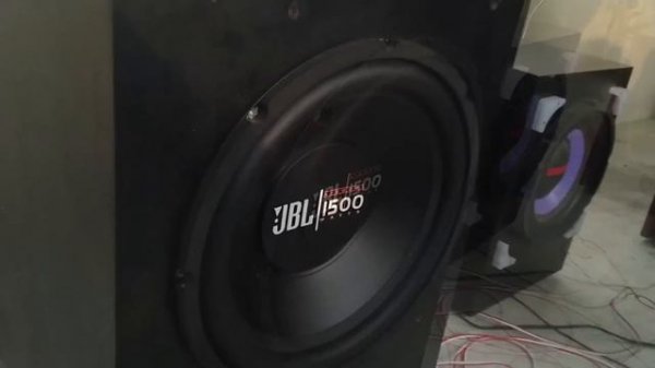 12 inch jbl1500 subwoofer + box bass test 10 inch * 5 subwoofer box bass test bass tube bass test
