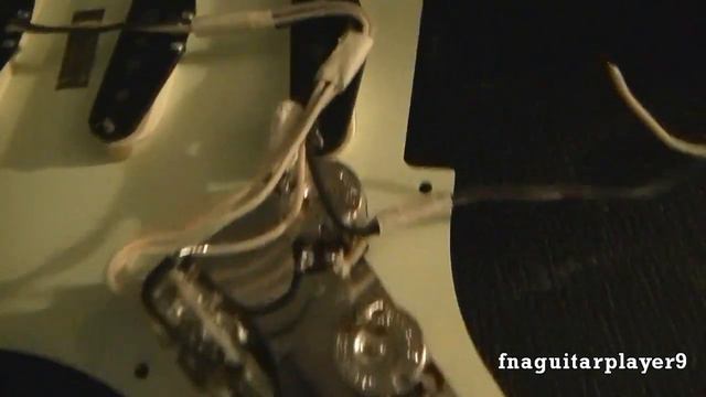 Squier Strat Electric Guitar Rebuild, made to a early 60's style using 57 / 62 Pickups. смотреть онлайн