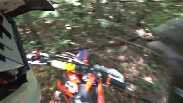 Проверяем трассу "Волжские Кузнецы". Авантис удивляет KTMщиков, но не удивляет хозяина. смотреть онлайн